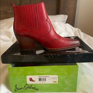 Sam Edelman Winona Red short booties